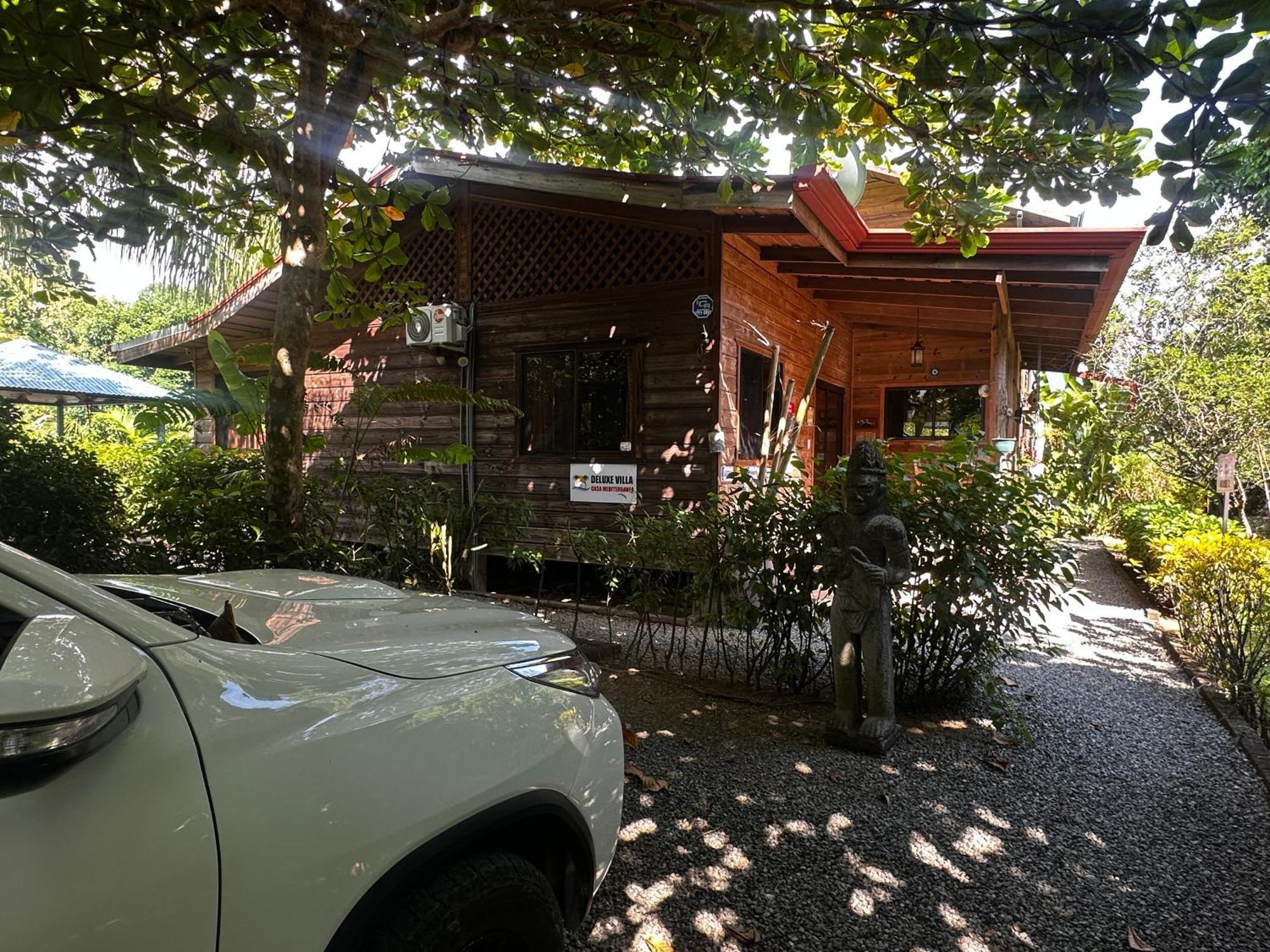 Uvita Oasis Retreat With Villa Cabins And Apartment エクステリア 写真