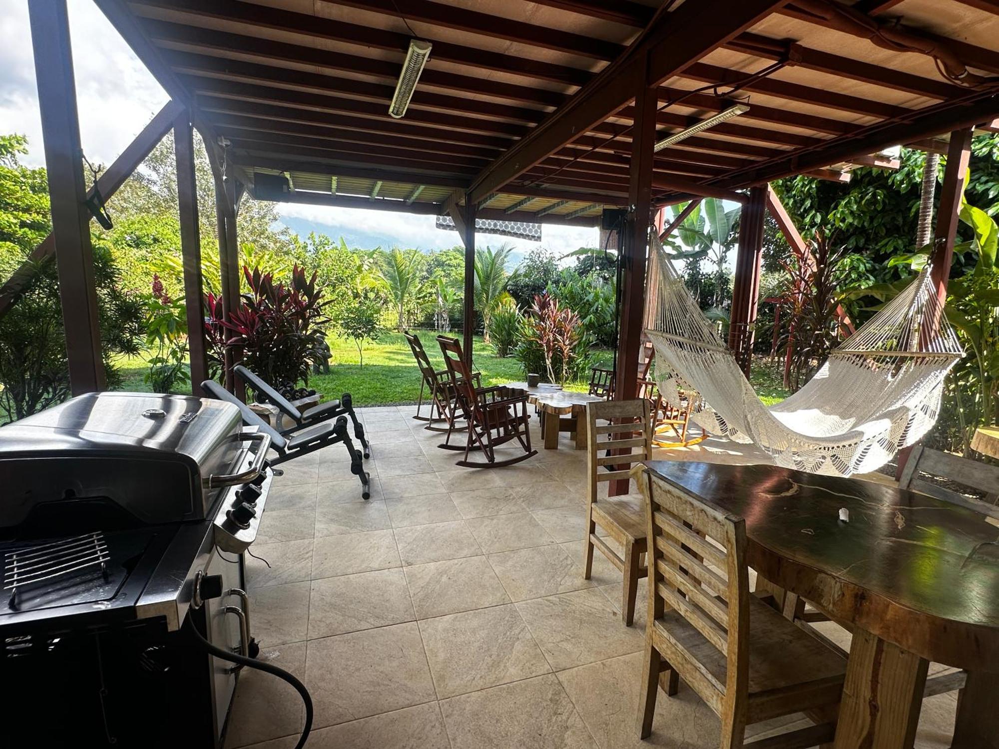 Uvita Oasis Retreat With Villa Cabins And Apartment エクステリア 写真