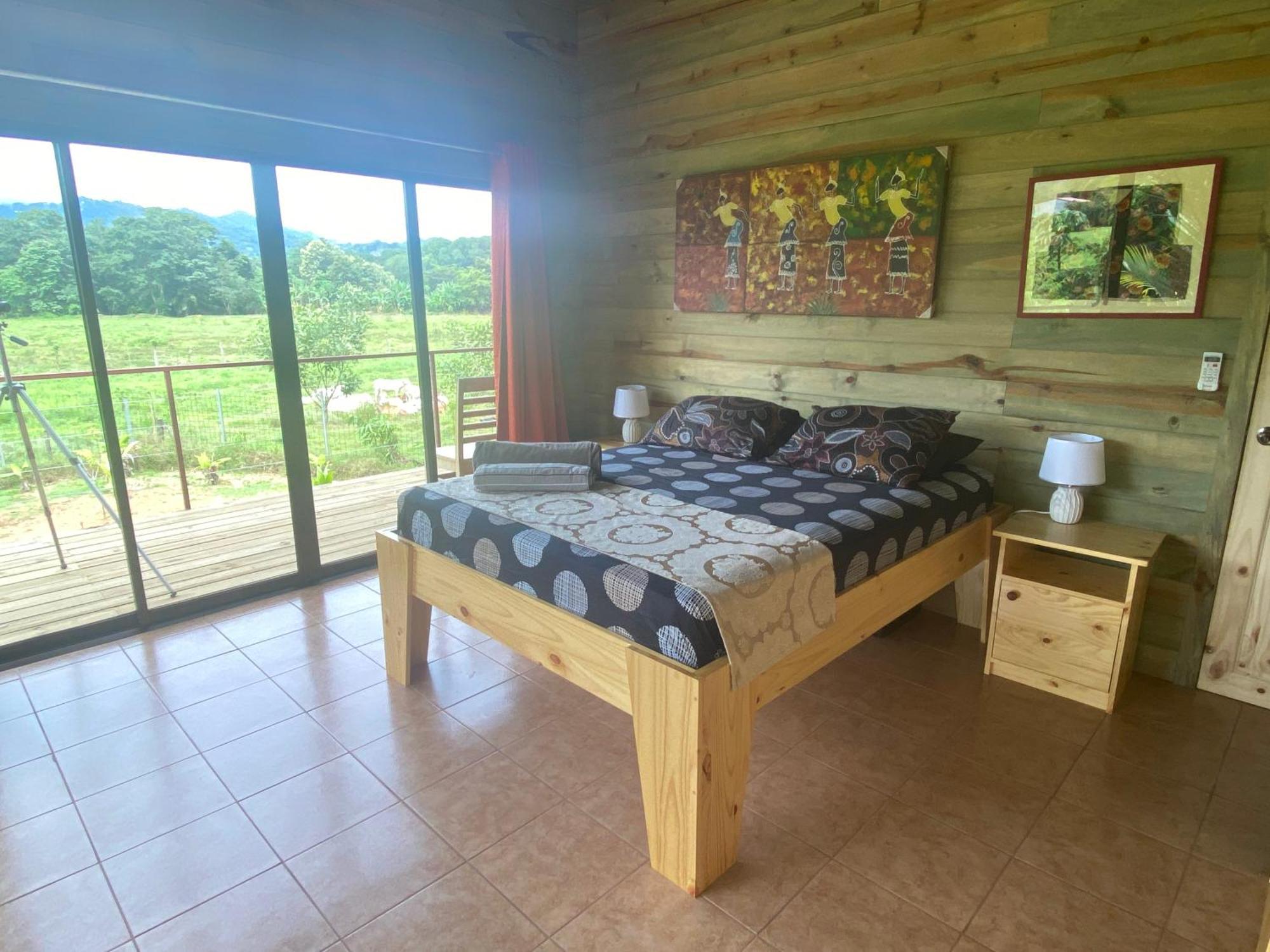 Uvita Oasis Retreat With Villa Cabins And Apartment エクステリア 写真