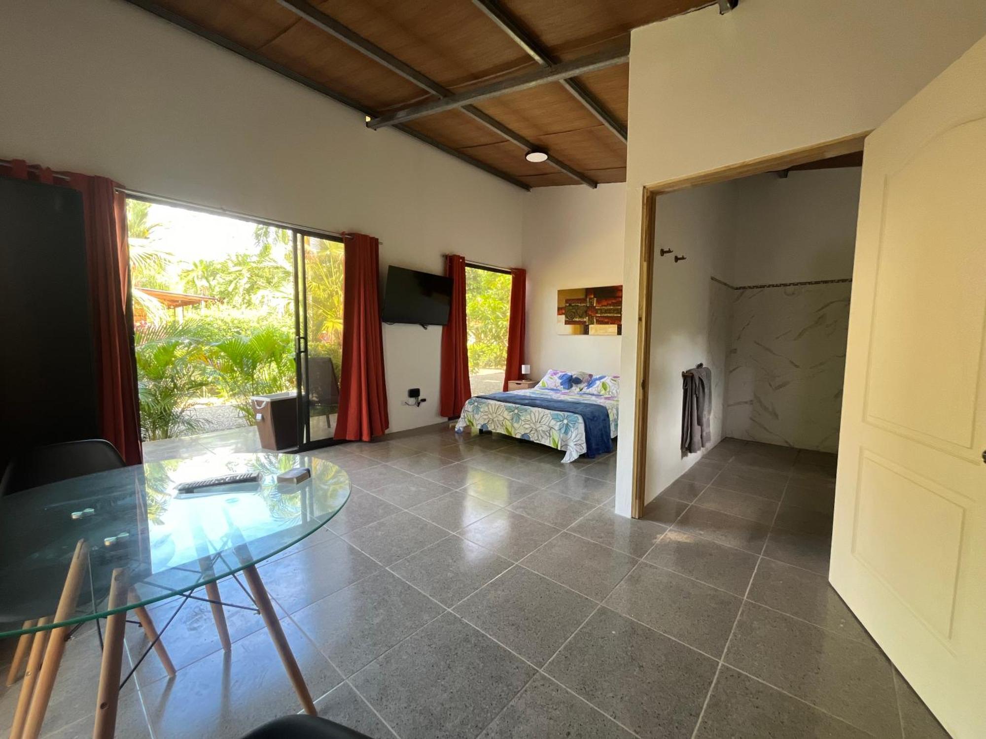 Uvita Oasis Retreat With Villa Cabins And Apartment エクステリア 写真