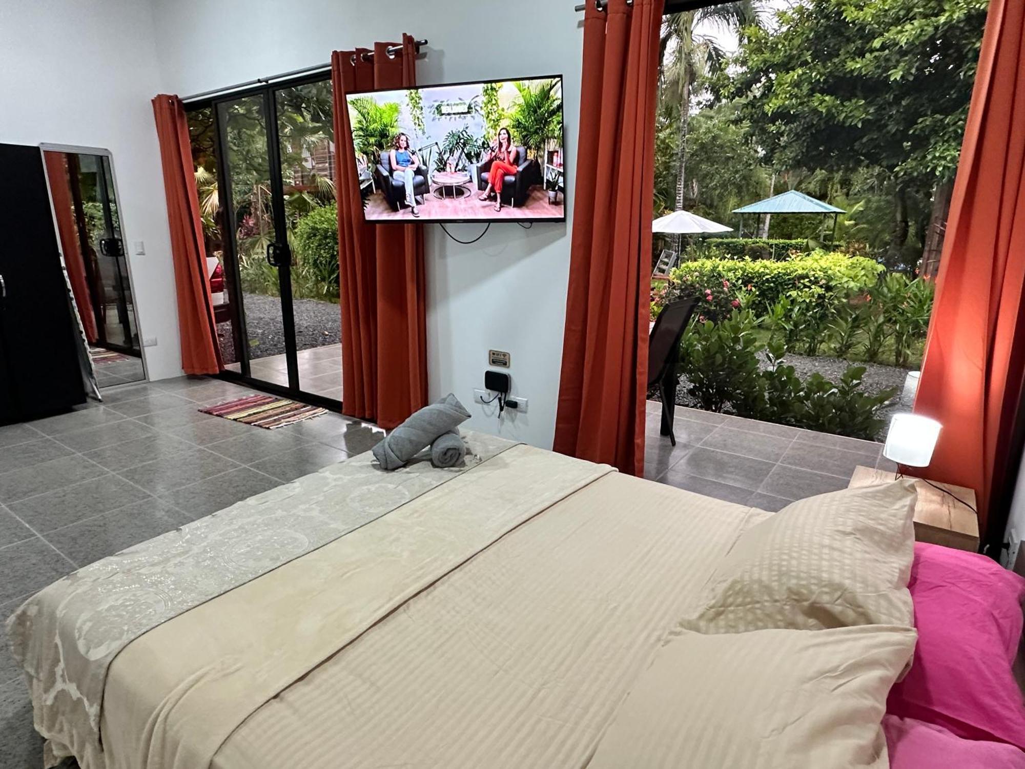 Uvita Oasis Retreat With Villa Cabins And Apartment エクステリア 写真